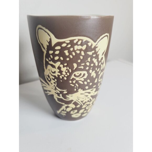Vintage Leopard Coffee Tea Mug Spectrum Embossed Pottery Brown and Cream - Picture 1 of 7